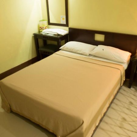 Vista Hotel Recto Manila Eksteriør bilde