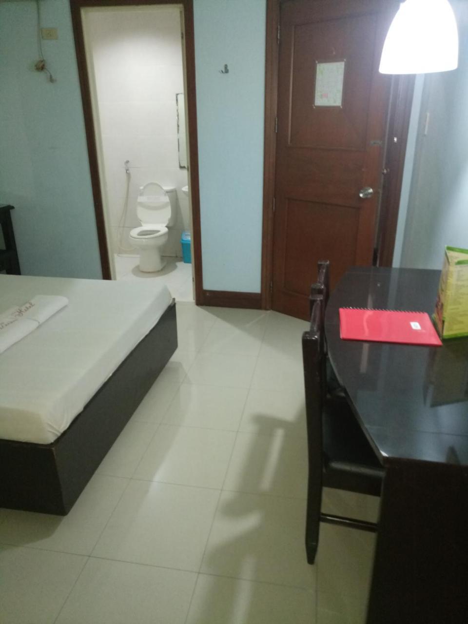 Vista Hotel Recto Manila Eksteriør bilde